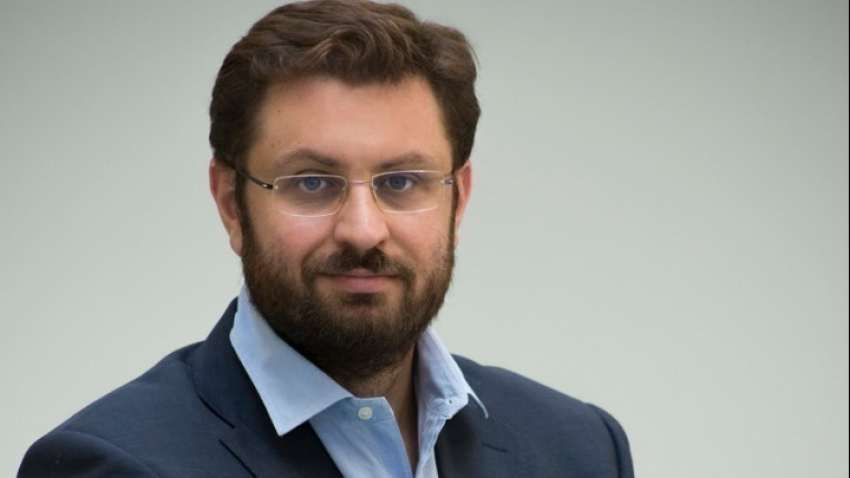 Tweet Ζαχαριάδη: Το μητσοτακικό κράτος των κολλητών είναι εδώ