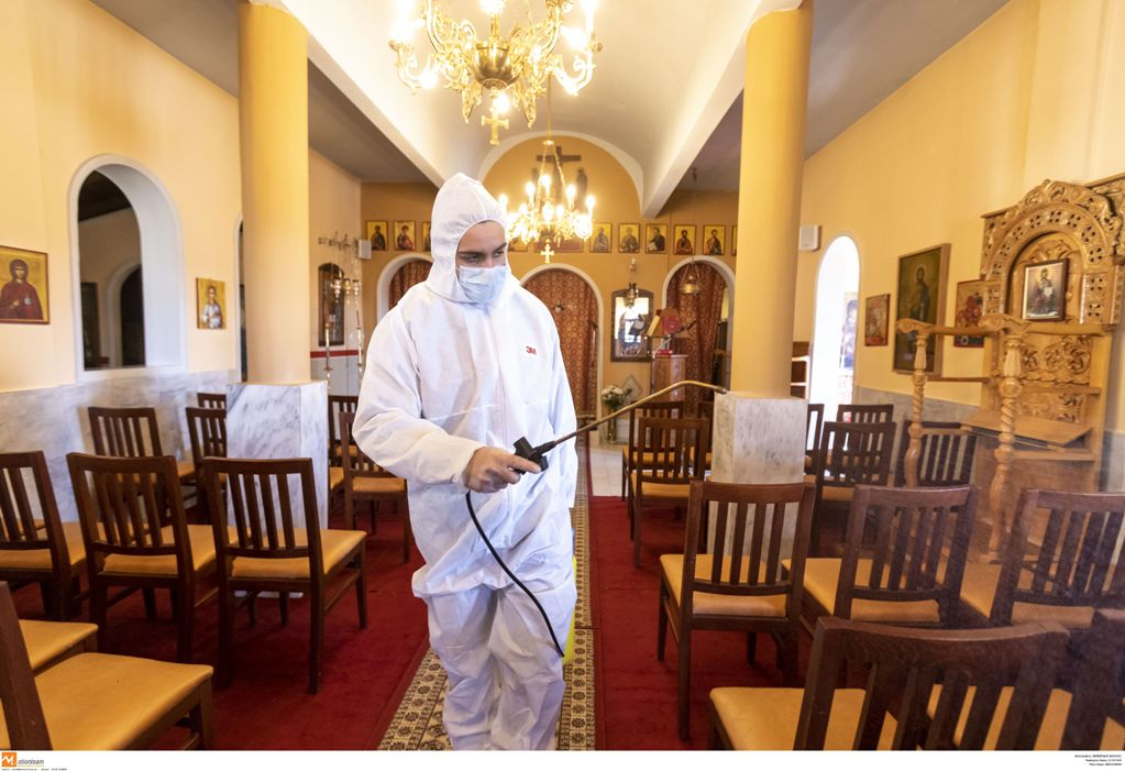 Κορονοϊός: Αγωνία για το Πάσχα στην Ελλάδα