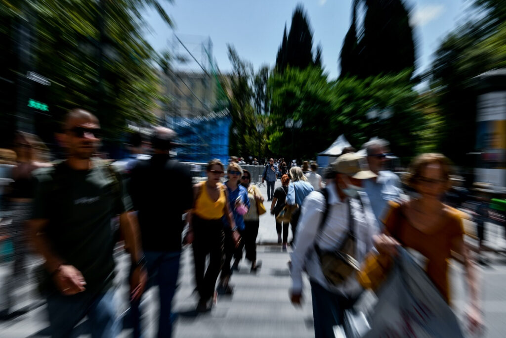 Έκτακτη ανακοίνωση για τη γρίπη από ΕΟΔΥ – Έξαρση το καλοκαίρι