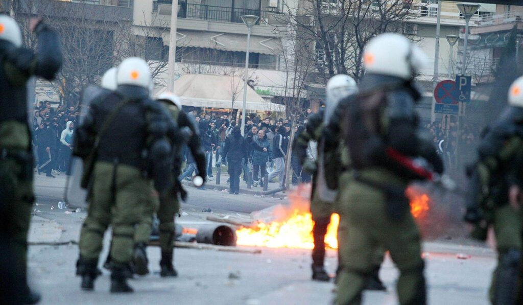 «Δικηγόροι ΠΑΕ ζητούσαν ευνοϊκή μεταχείριση χούλιγκαν», αποκαλύπτει πρώην Αστυνομικός Διευθυντής