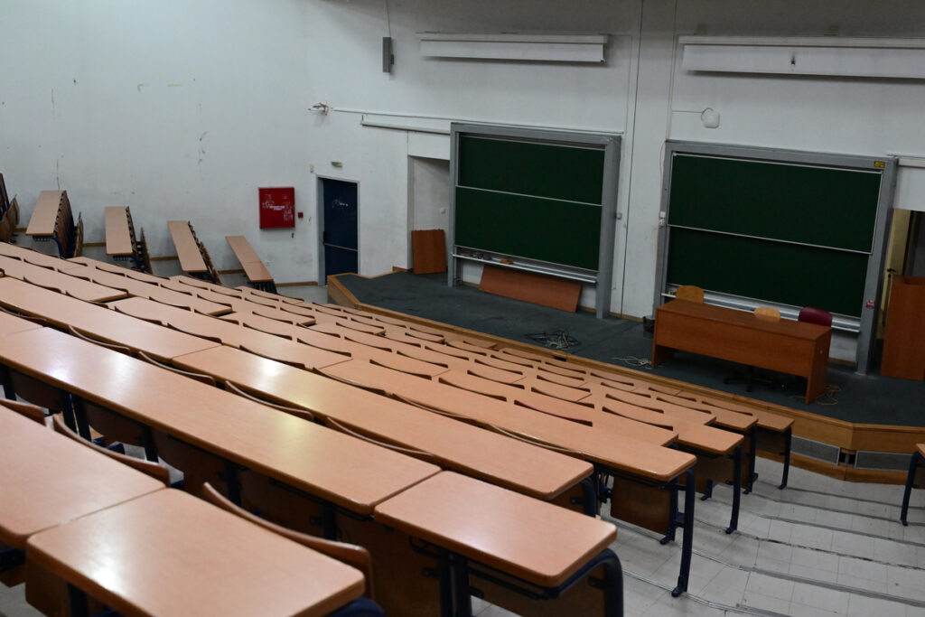 Πότε κλείνουν τα Πανεπιστήμια για Χριστούγεννα – Η αγωνία για τις διαγραφές
