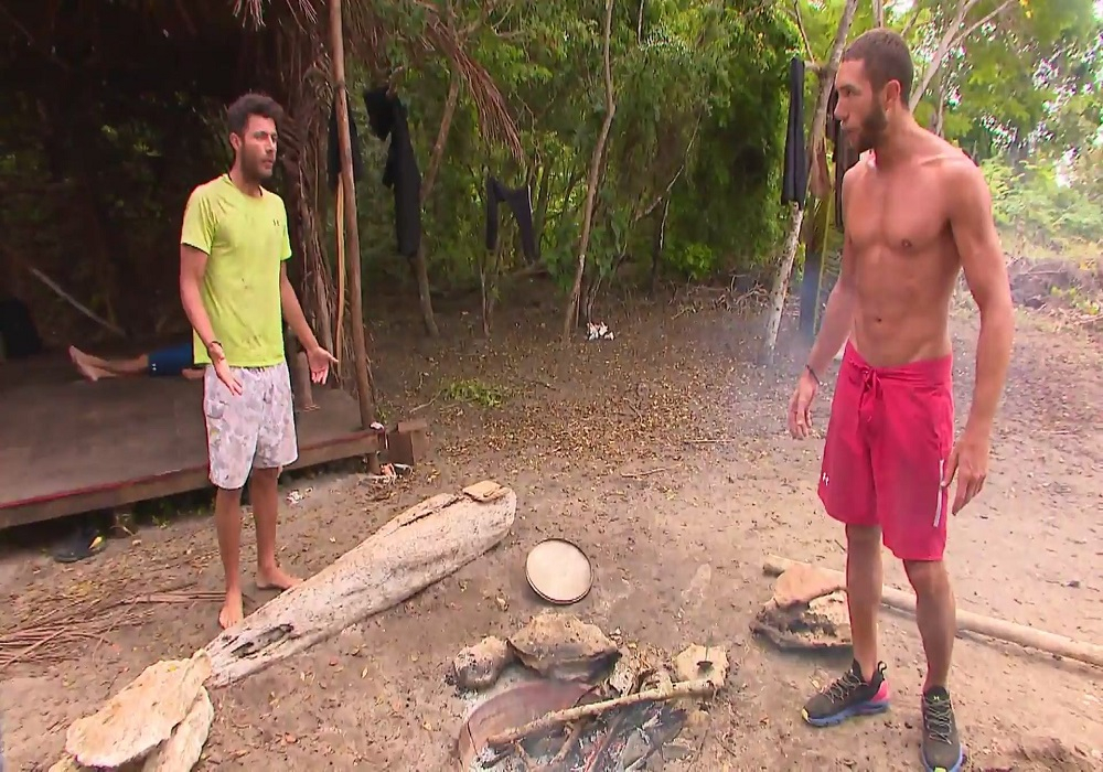 Survivor 2021: Ένταση στους Μαχητές για το μοίρασμα του φαγητού