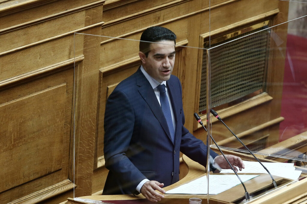 Κατρίνης: Η κυβέρνηση συνδέεται μόνο με αναχρονιστικές και συντηρητικές επιλογές
