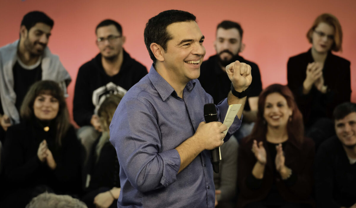 Τσίπρας στη Νίκαια: Στόχος μας είναι η ανασυγκρότηση της χώρας, όχι η επιστροφή στις καρέκλες