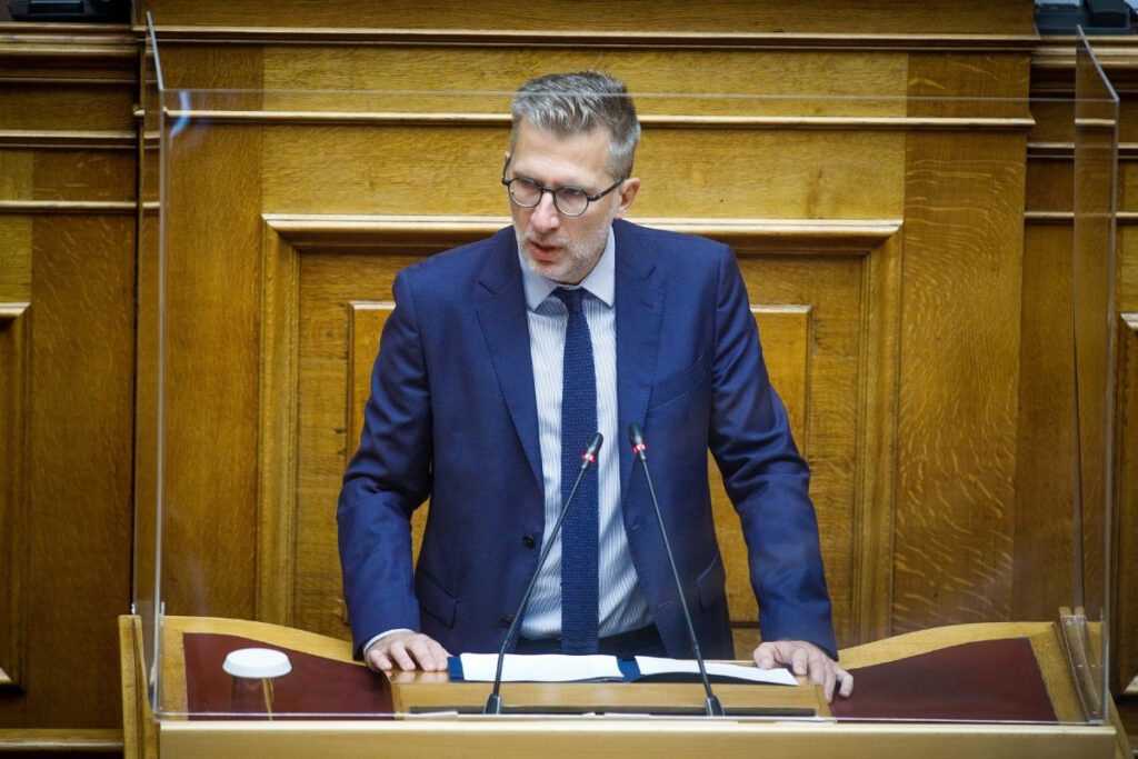 Σκέρτσος, όπως λέμε Δημητριάδης, στο «δεν ήξερα» Μητσοτάκη για τον ΟΣΕ;