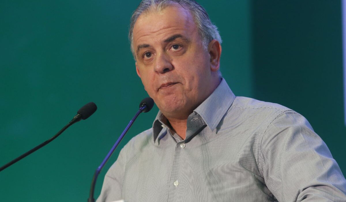 Μανόλης Όθωνας: Όχι ΠΑΣΟΚ «ΚΚΕ του κέντρου», αλλά ούτε και ΠΑΣΟΚ «Τσόντα ή Εταίρα του Κέντρου»