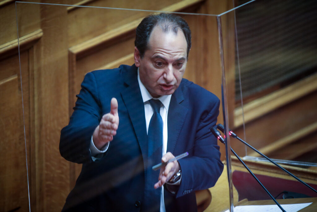 Τα «χρόνια πολλά» του Σπίρτζη στον εορτάζοντα Θεοδωρικάκο