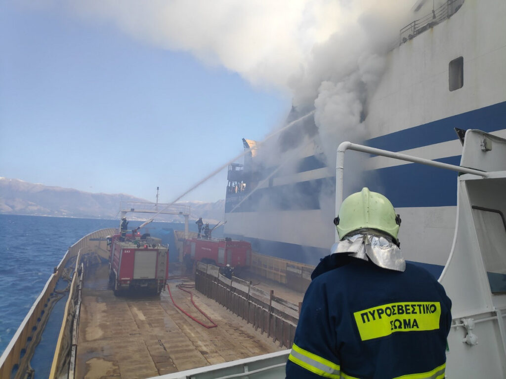 Πλακιωτάκης: Ψυχολόγοι κοντά στις οικογένειες των αγνοουμένων – Ειδική ομάδα για τον εντοπισμό τους