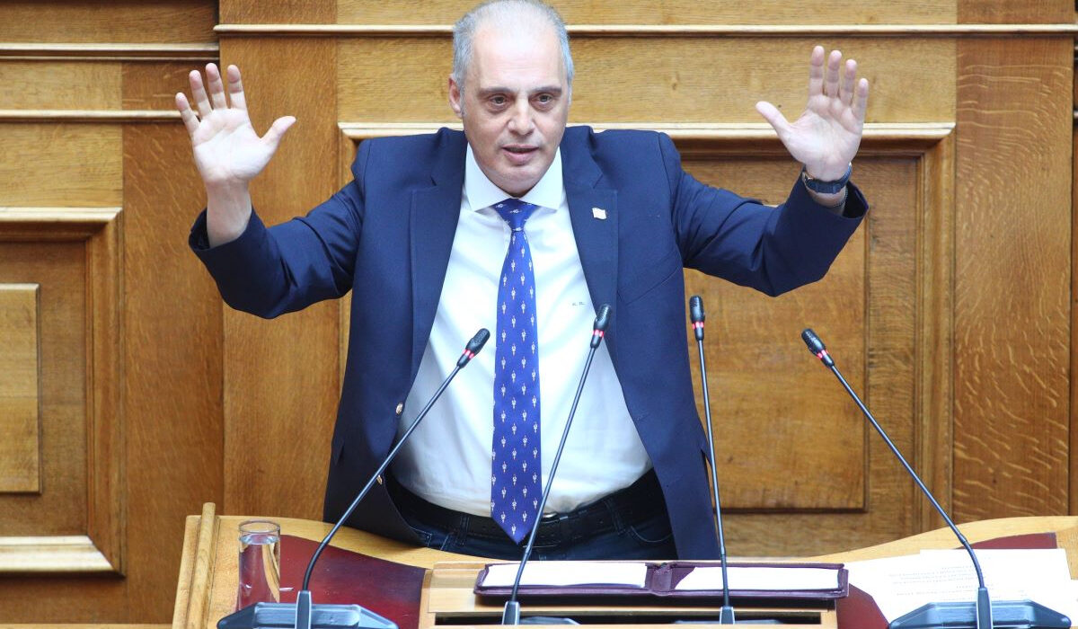 Γιατί «φρενάρει» ο Κ. Βελόπουλος