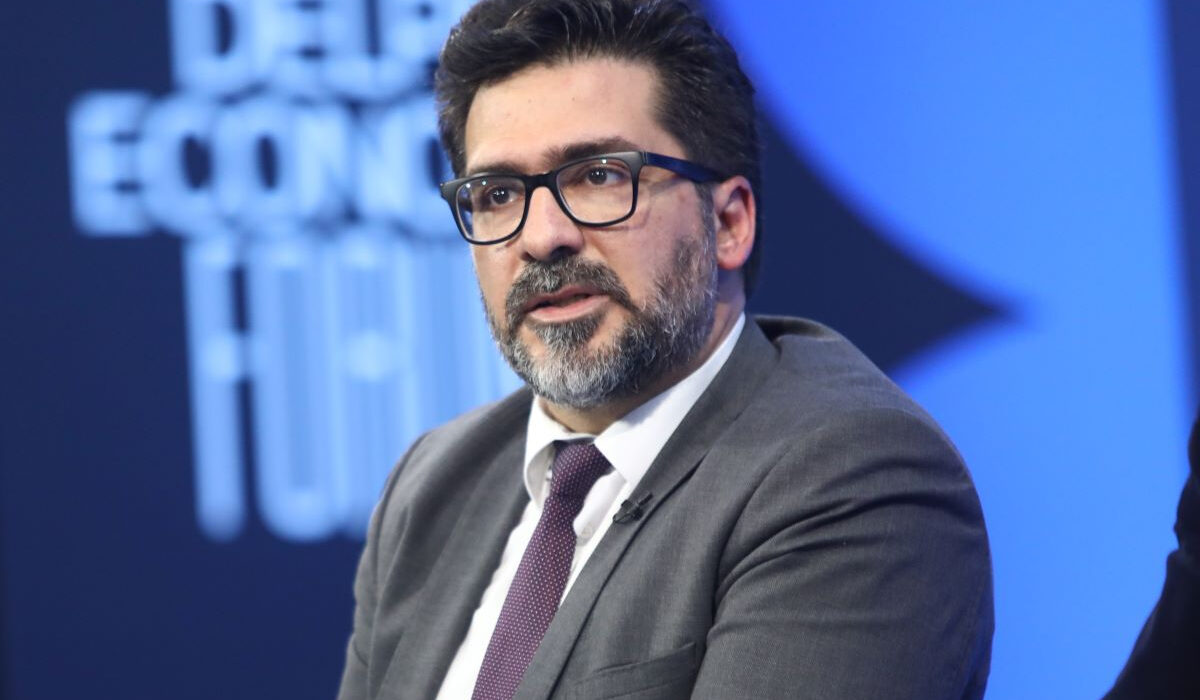 Έπαινοι σε Καλπαδάκη από Τσούνη και Καιρίδη