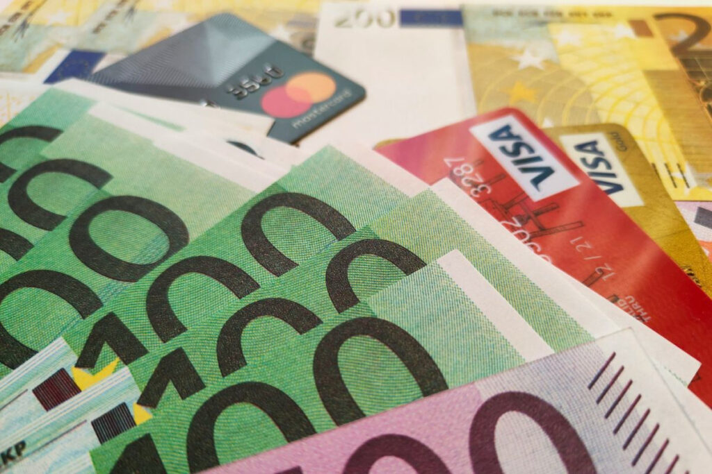 Εξελίξεις με τον 13ο και 14ο μισθό στο Δημόσιο