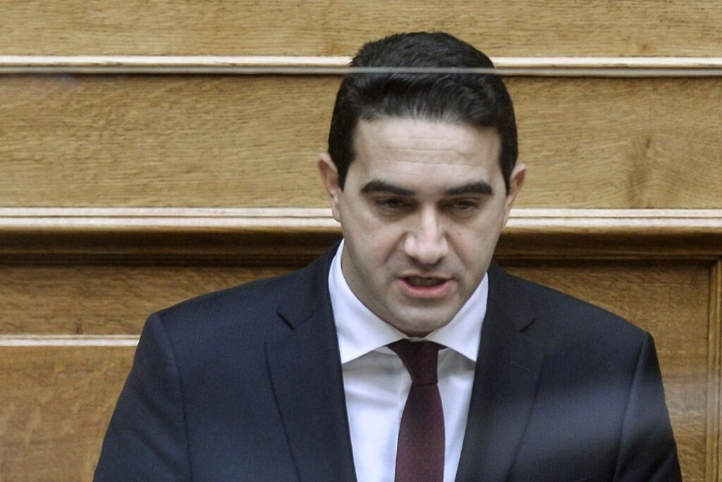 Μιχάλης Κατρίνης: Η αγωνία της άδειας κλεψύδρας