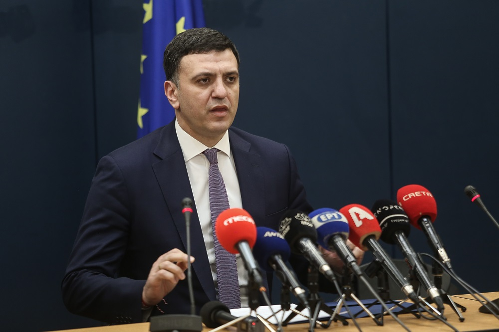 Η ενημέρωση του Βασίλη Κικίλια για τον κορονοϊό (Live)
