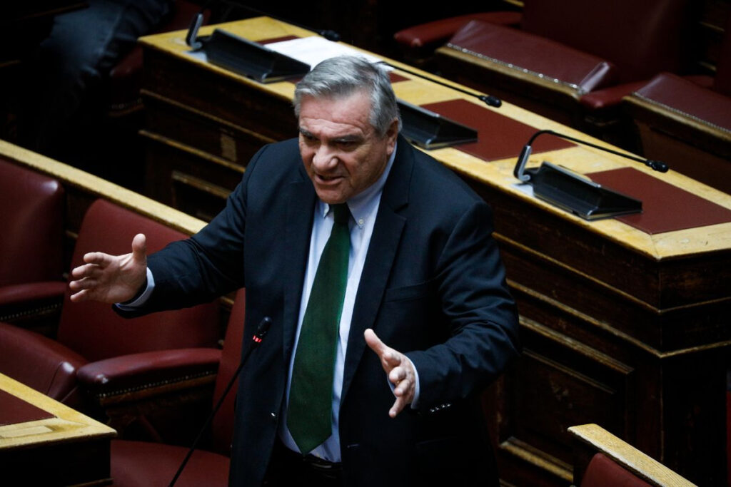 «Καμπανάκι» Καστανίδη