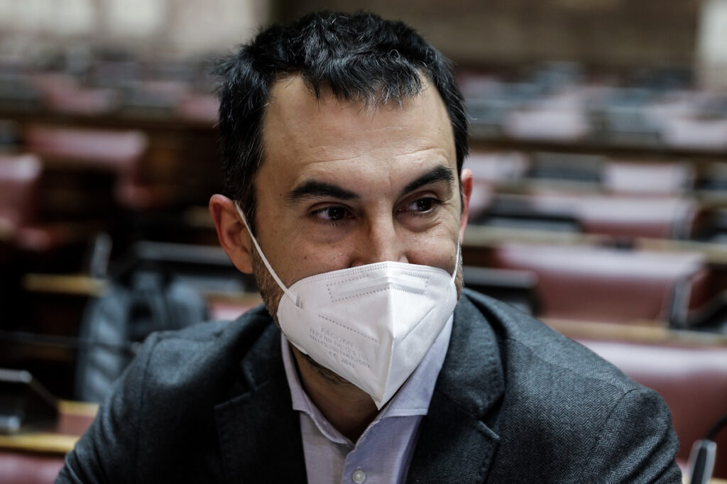 Θετικός στον κορονοϊό ο Αλέξης Χαρίτσης