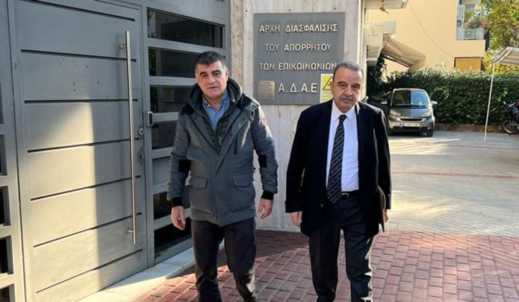 Αίτημα Βαξεβάνη στην ΑΔΑΕ για έλεγχο των τηλεφώνων του