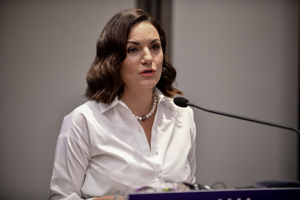 Η Όλγα Κεφαλογιάννη παίρνει θέση για τον ανασχηματισμό 