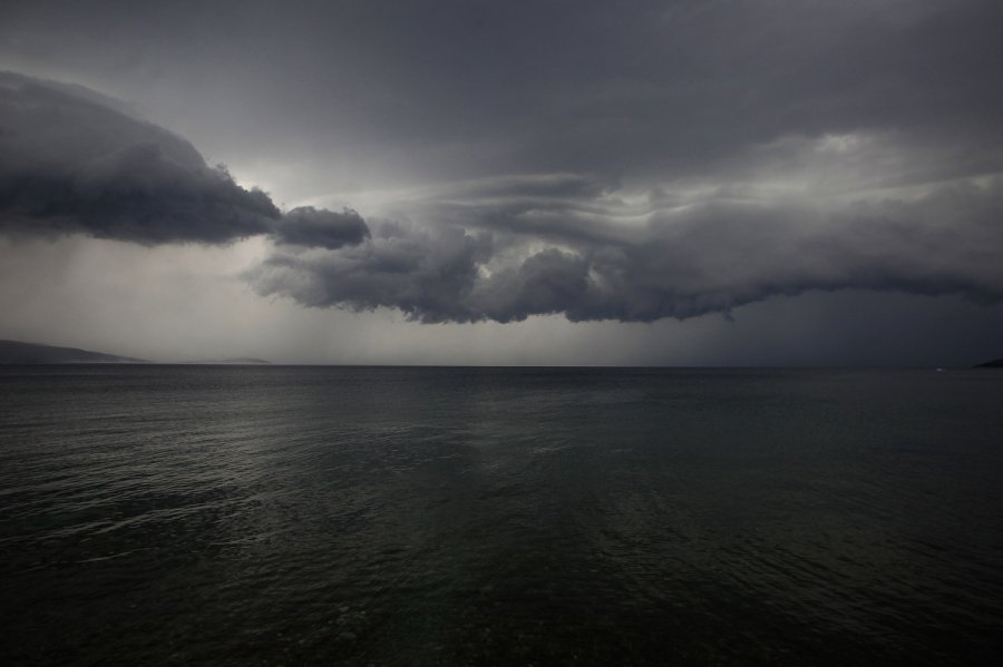 Ο καιρός το Σαββατοκύριακο και τις επόμενες μέρες: Φθινόπωρο με κάποιες εξαιρέσεις!