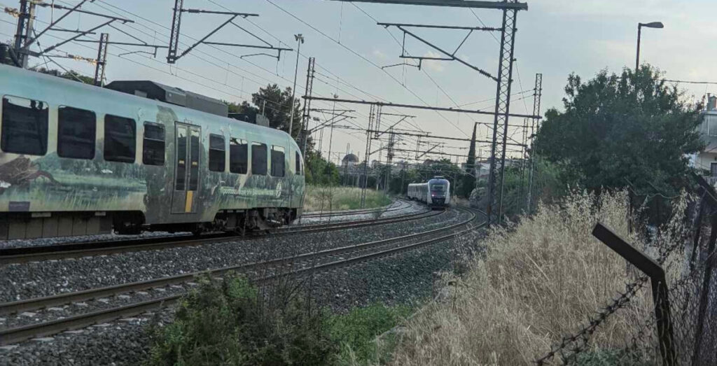 Θρίλερ στη Λάρισα με «δύο τρένα στην ίδια γραμμή» – Η διάψευση του ΟΣΕ