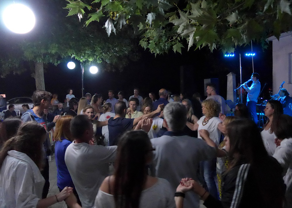 Συναγερμός Σύψα για «κρυφά» πανηγύρια
