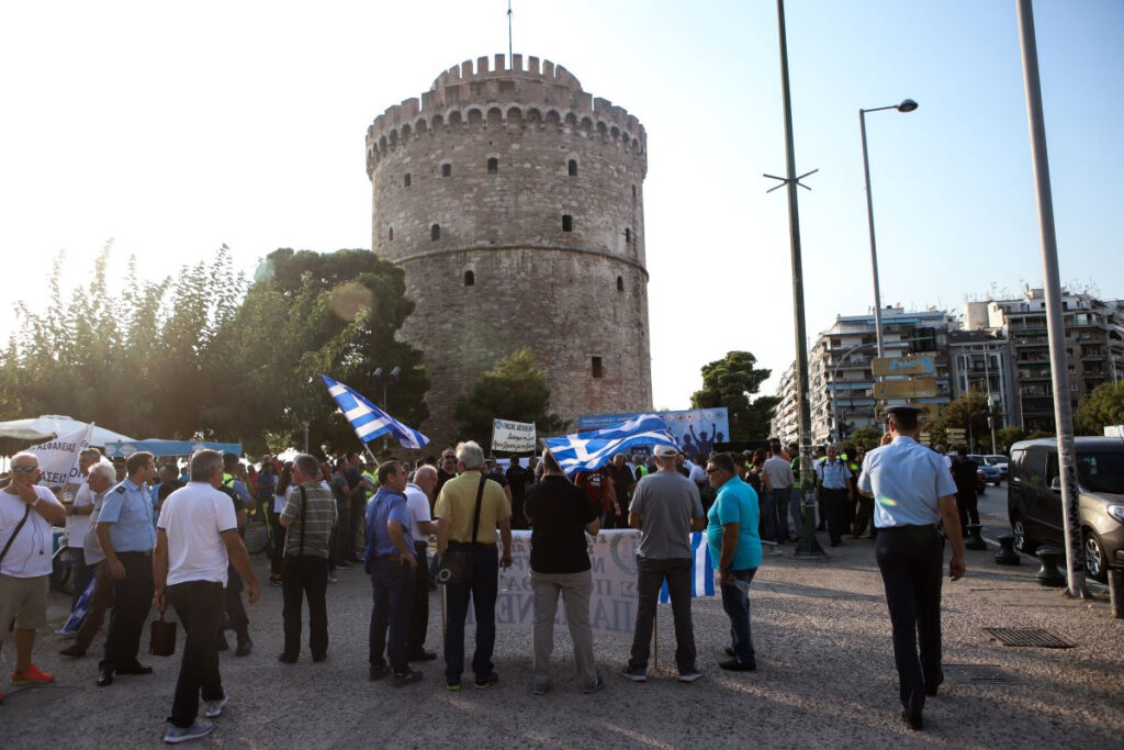 Αλήθεια, δεν έχουν προβλήματα οι άνδρες των σωμάτων ασφαλείας;