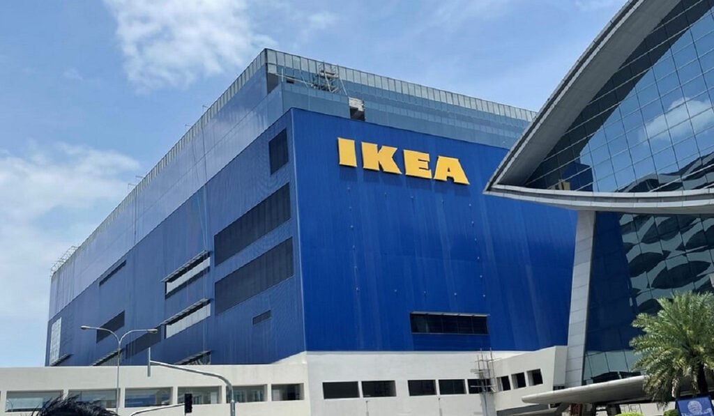 ΙΚΕΑ: Πελάτες και εργαζόμενοι κοιμήθηκαν σε κατάστημα λόγω χιονοθύελλας