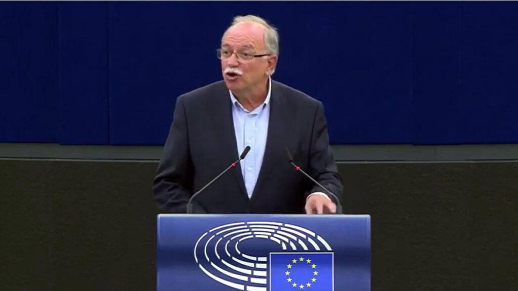 Παπαδημουλης: Στην Επιτροπή το θέμα Σχοινά – Οφείλει δημόσιες εξηγήσεις για την συμμετοχή του σε εκδήλωση της νεολαίας Μελόνι