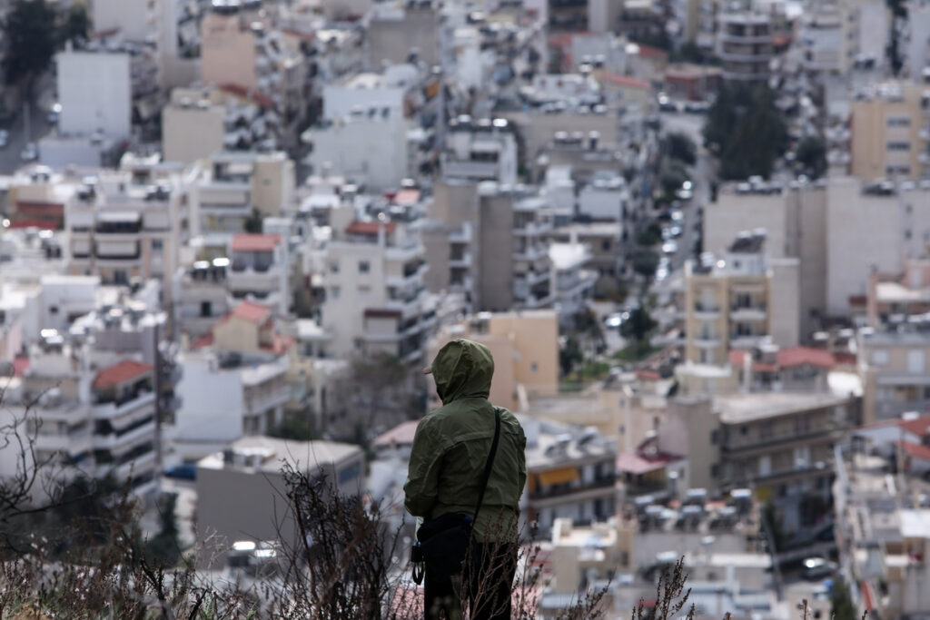 Έρχεται τρίτο φθινόπωρο πανδημίας: Πιθανά νέα μέτρα – Νέες δηλώσεις