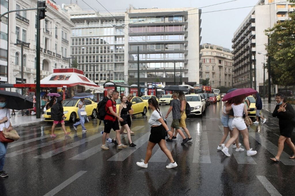 Κακοκαιρία: Ήχησε το 112 στη Θεσσαλονίκη – Δύσκολες οι επόμενες ώρες και για τo λεκανοπέδιο