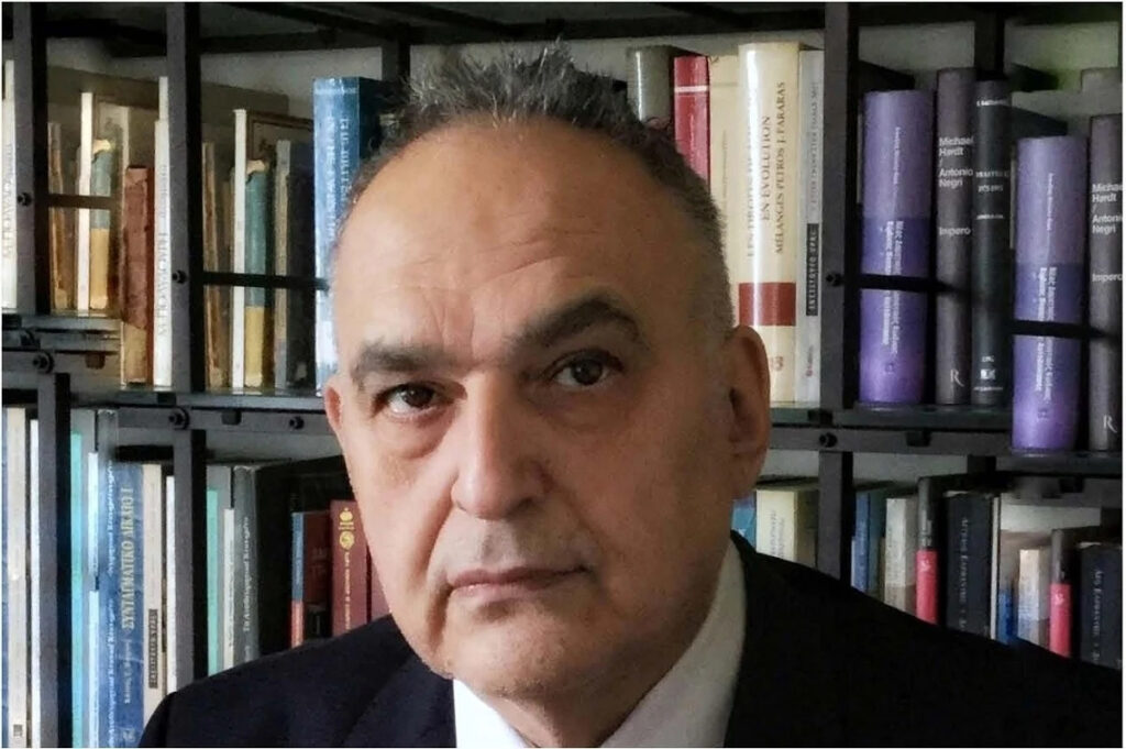 Χαράλαμπος Ανθόπουλος: Τρία πέμπτα «παρά κάτι»