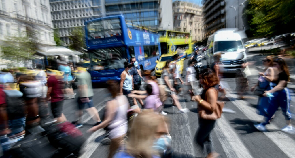 Χάρτες ECDC: Στο «πορτοκαλί» Αττική, Κρήτη και πολλά νησιά