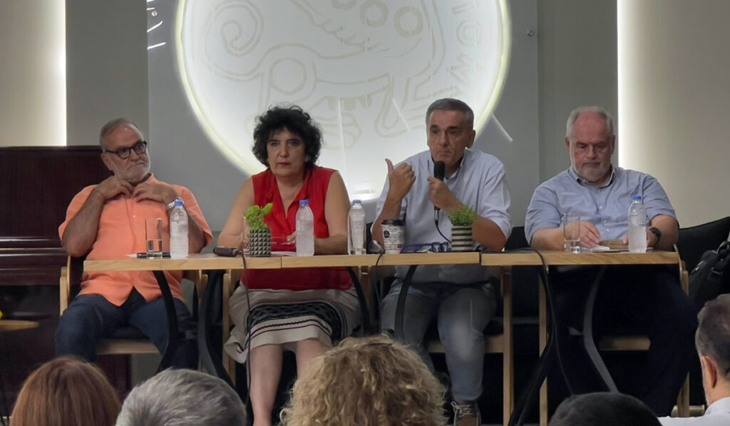 Τσακαλώτος: Τα πραγματικά προβλήματα δεν τα λύνει το επιτελικό κράτος, αλλά ένας στιβαρός ΣΥΡΙΖΑ-ΠΣ