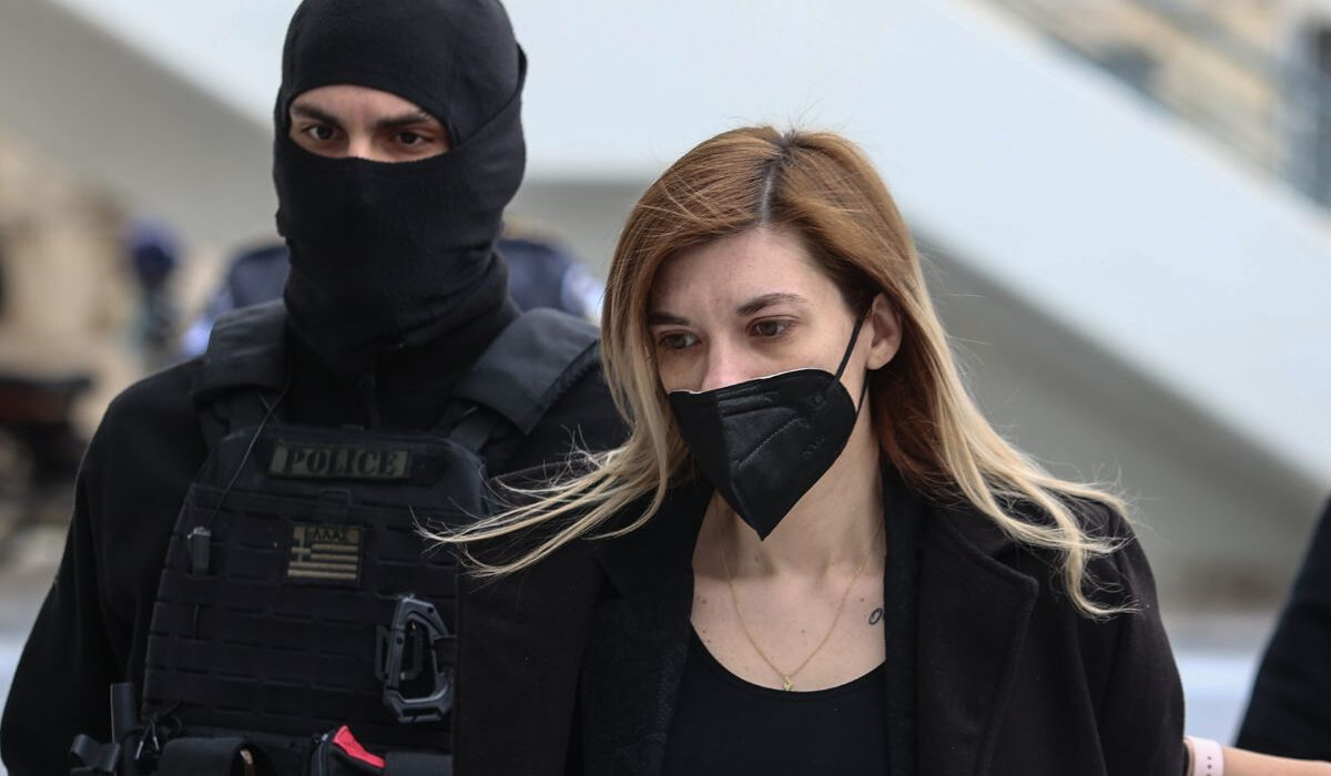 Δίκη Πισπιρίγκου: 2 φιαλίδια αδρεναλίνης και φιαλίδιο ρουκορόνιο έλλειπαν από το βαλιτσάκι της ΜΕΘ, λέει νοσηλεύτρια
