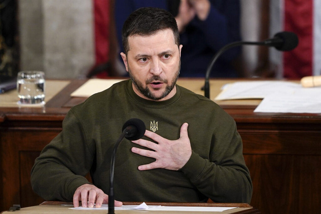Ουκρανία: O Zελένσκι ζητά 160 μαχητικά αεροσκάφη για να επιταχύνει την αντεπίθεσή του