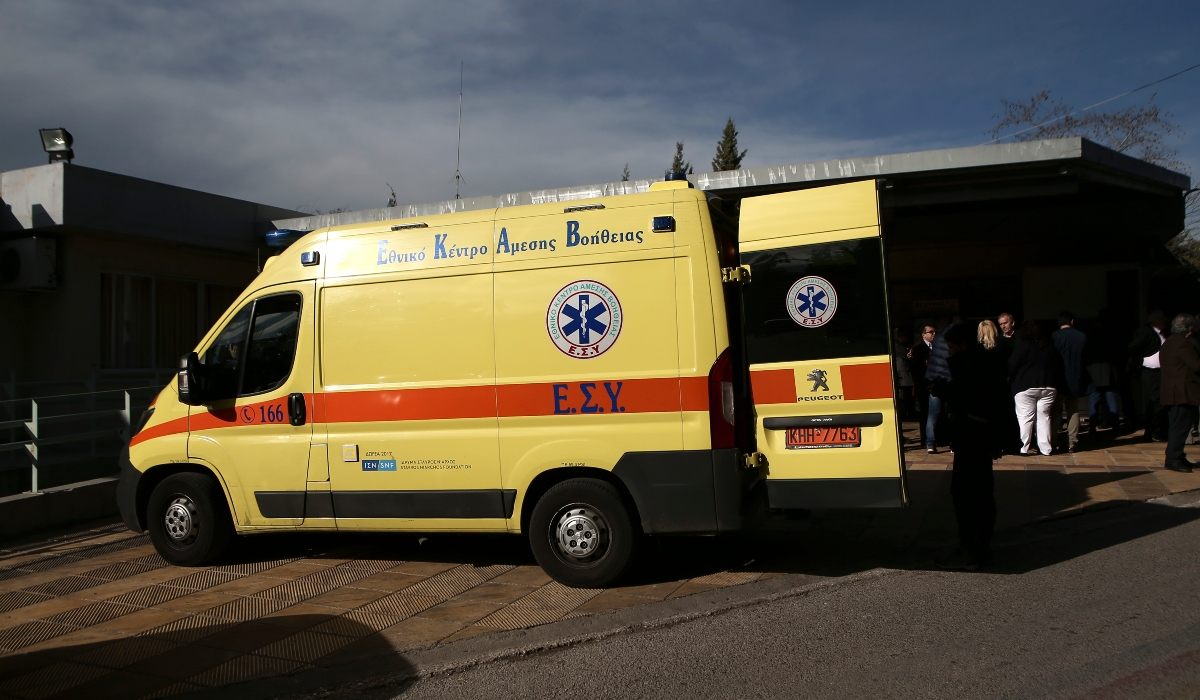 Θεσσαλονίκη: 27χρονη έπεσε στο κενό από τον πρώτο όροφο και σώθηκε