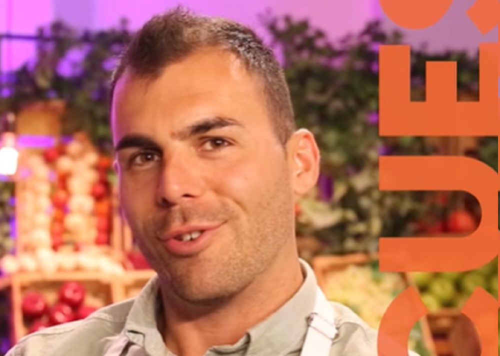 MasterChef: Ο Δημήτρης Μπέλλος έβαλε μαλλιά με τα 10.000 ευρώ