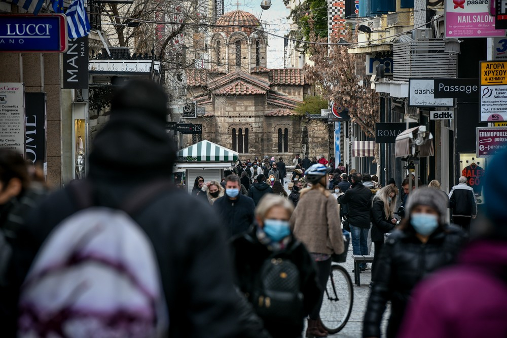 Νέο ωράριο στα σούπερ μάρκετ και χρονικός περιορισμός στο SMS στο 13033