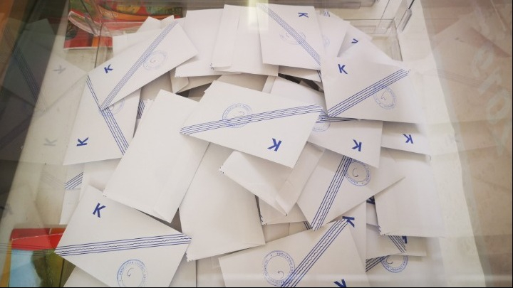 ΣΥΡΙΖΑ: Επικρατεί στις «λαϊκές» γειτονιές των δυτικών προαστίων