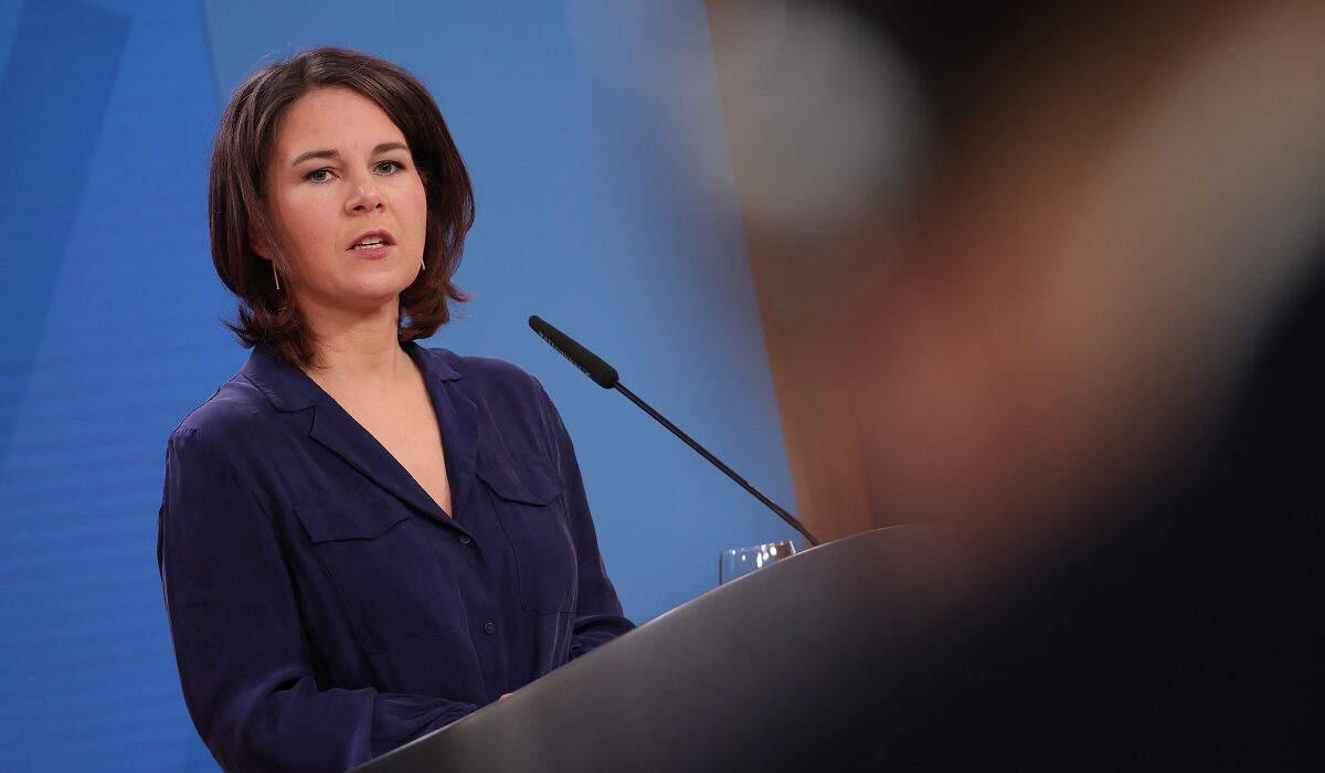Γερμανία: Σάλος με πτήση της Μπέρμποκ κατά παράβαση των νυχτερινών απαγορεύσεων