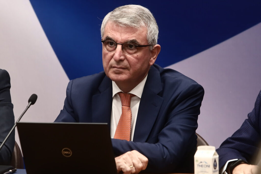 Προς πρόωρη συνταξιοδότηση ο Τσακλόγλου