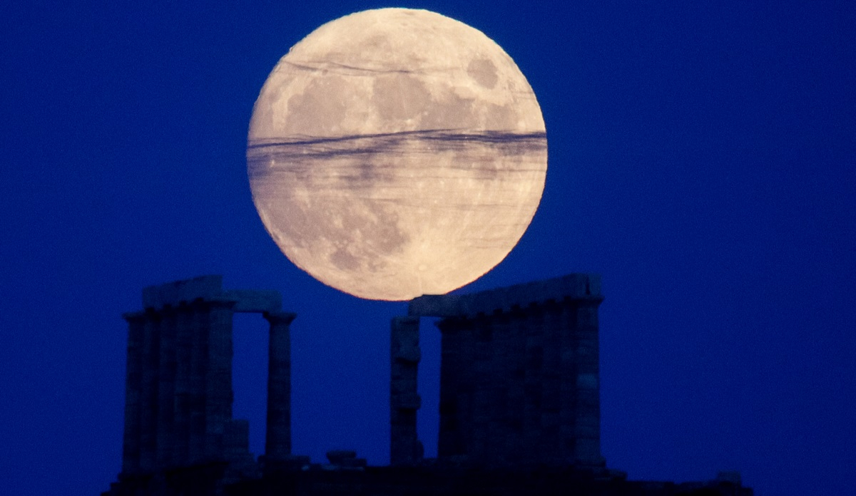 Πανσέληνος Αυγούστου 2021: Το Φεγγάρι έφυγε, η μαγεία έμεινε…