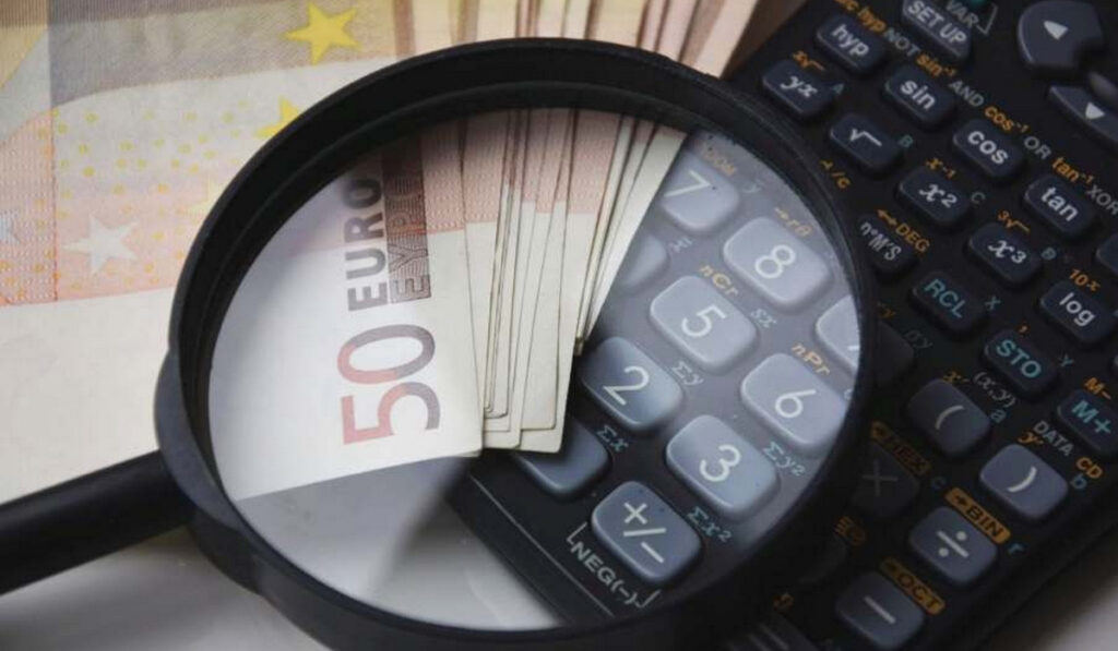 Αναδρομικά: Οι δικαστές ανοίγουν το δρόμο για επιστροφή των δώρων