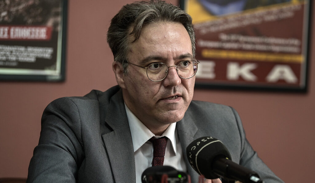 Θανάσης Καμπαγιάννης: Σκάνδαλο υποκλοπών: Να τραβήξουμε την κόκκινη γραμμή