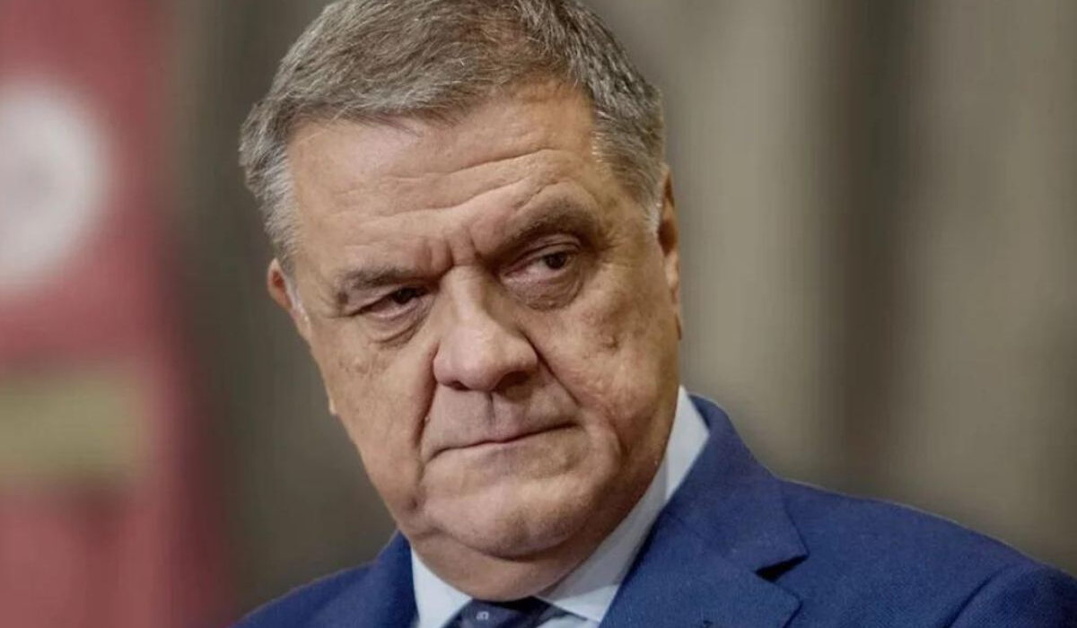 Ο Παντσέρι προκαλεί πονοκεφάλους στο Μαξίμου