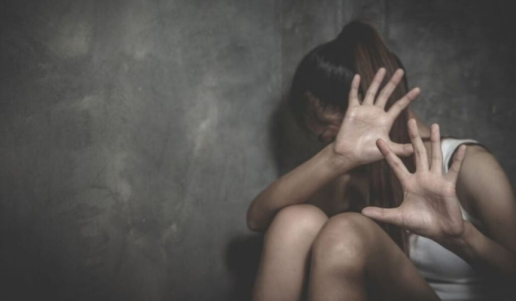 Θεσσαλονίκη: 32χρονη κατήγγειλε για βιασμό και ενδοοικογενειακή βία τον 70χρονο πατέρα της