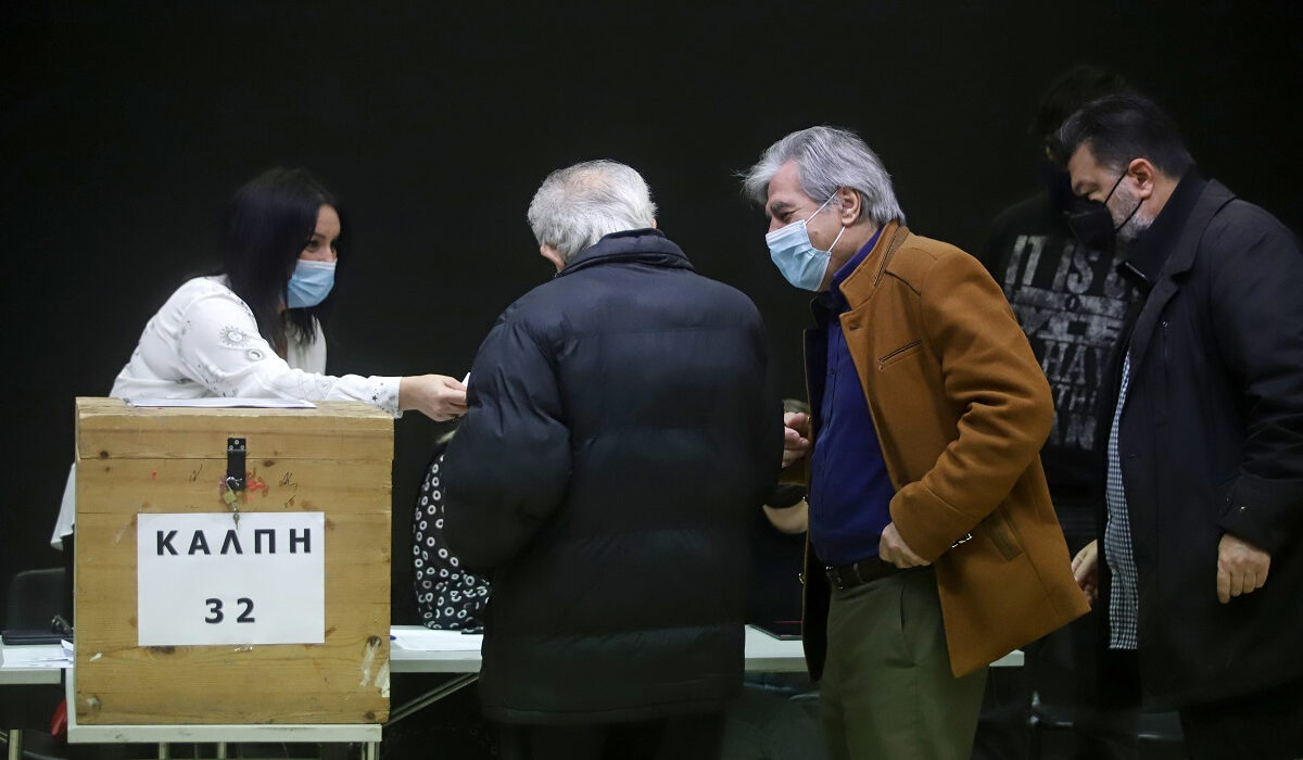 Εκλογές ΚΙΝΑΛ: Η ΕΔΕΚΑΠ για τις καταγγελίες Παπανδρέου – «Δεν επηρεάζουν το αποτέλεσμα»
