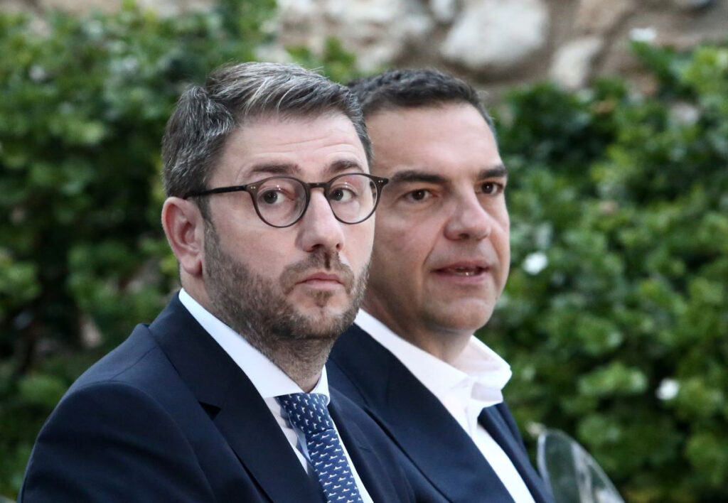 Κεραυνοί Τσίπρα – Ανδρουλάκη για «μαφιόζικες» πρακτικές της κυβέρνησης