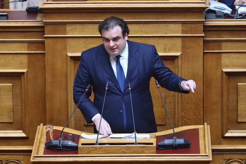 Ο Πιερρακάκης «αποκάλυψε» πότε θα λειτουργήσει το πρώτο μη κρατικό Πανεπιστήμιο στην Ελλάδα