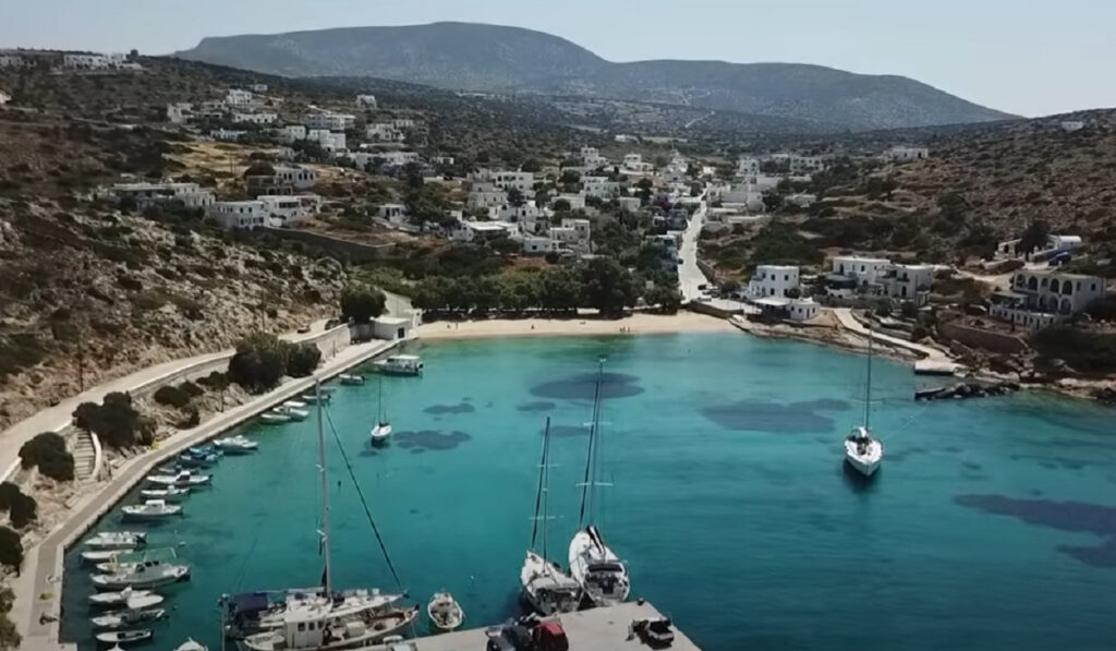 Τα άσημα νησιά του Αιγαίου για ήσυχες και φτηνές διακοπές