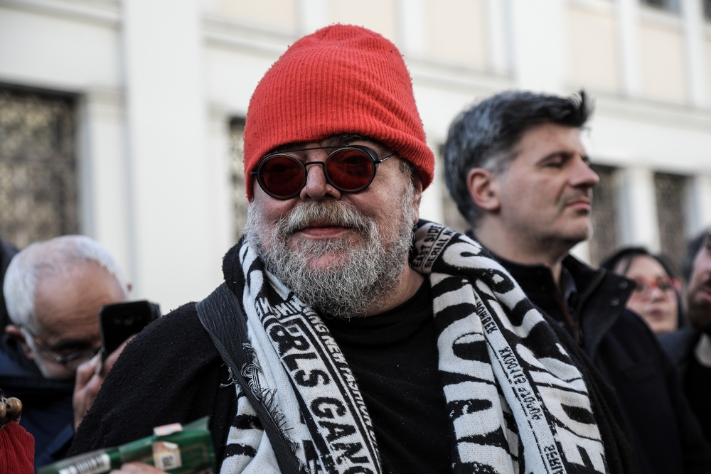 Κραουνάκης για Κιμούλη: Είμαστε 50 χρόνια φίλοι, δεν θυμάμαι περιστατικά βίας